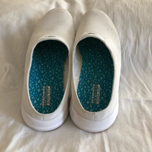 Skechers Goga Mat White Summer Mules Size 9.5 - Picture 3 of 6